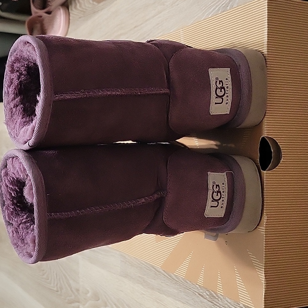 Classic UGG short - Picture 3 of 7
